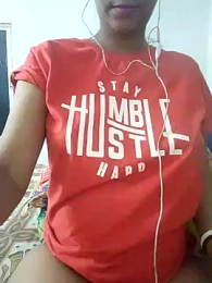 Yoursmimi webcam model stream image