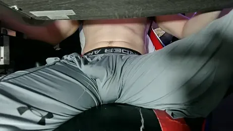 Dick_and_muscles webcam model stream image