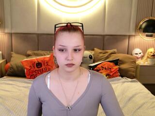 Wilda Foster webcam model stream image