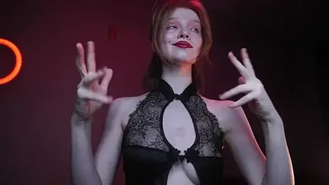 ginger_hugs webcam model stream image