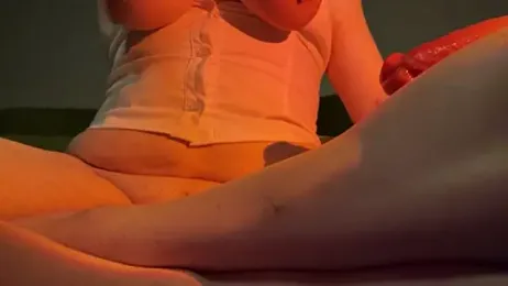 MCThroatGoat webcam model stream image