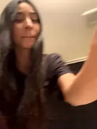 lovinlush webcam model stream image