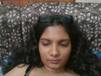 AlyonaKim webcam model stream image