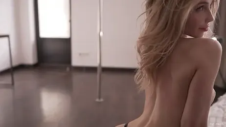 Faster_maci webcam stripchat model stream image