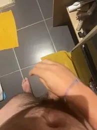 yannusgir33 webcam stripchat model stream image