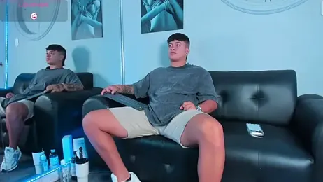 Cristopher_strong webcam model stream image