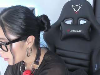 nicolepowell webcam model stream image