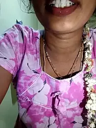 Kavya5500 webcam stripchat model stream image