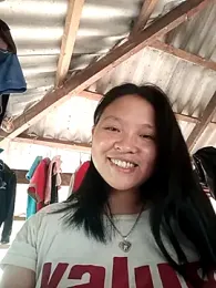 MuiNay webcam model stream image