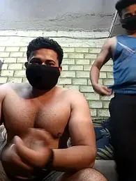 Thoku72 webcam model stream image