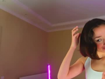 queenelia webcam chaturbate model stream image