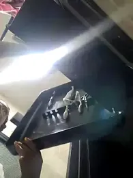 Scarlet_curly webcam model stream image