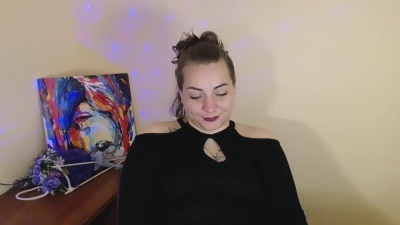 Evelineli webcam model stream image