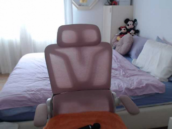 Auri5hot webcam model stream image