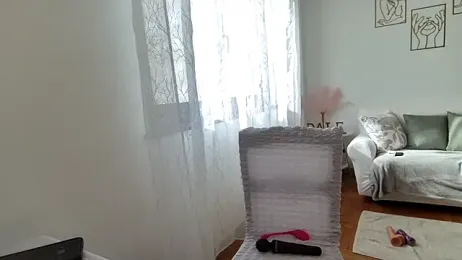 Daleliana webcam model stream image