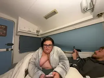 кадр стрима BBWlucyxxx
