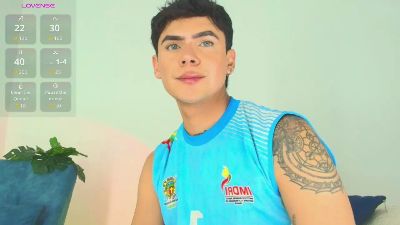 CamiiGuzman webcam model stream image