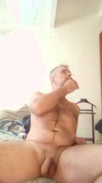 andrew_00 webcam model stream image