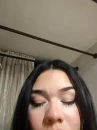 nikki_grey webcam model stream image