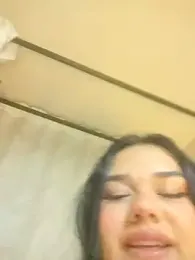 nikki_grey webcam model stream image