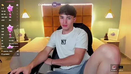 AlejooTwink webcam stripchat model stream image