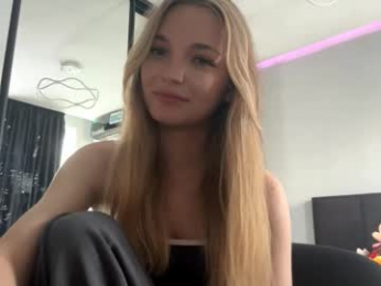 mildaleggette webcam model stream image