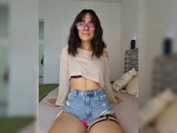 BunnyCloud webcam bongacams model stream image