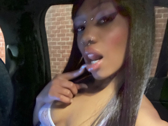 MillyNoel webcam model stream image