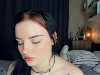 cute_caprice webcam model stream image