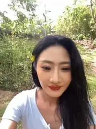 linger-23 webcam model stream image