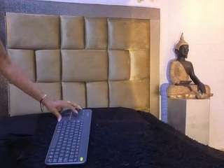 ximenawilliamss webcam model stream image