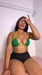 laura2041 webcam model stream image