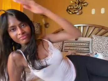 daily_dosessshhhh webcam model stream image
