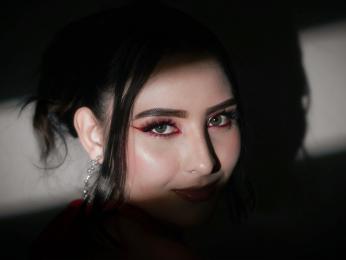 EmilyWinsly webcam model stream image