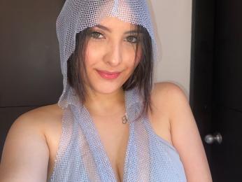 EmilyWinsly webcam model stream image