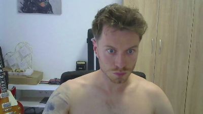 lukas480 webcam model stream image