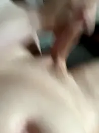 Leonddx webcam model stream image