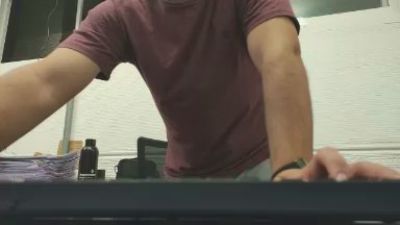 _play_ webcam cam4 model stream image