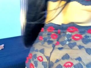 Hilary Collins webcam model stream image
