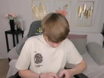 andyjey_ webcam model stream image