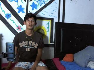 Alonso Villaroel webcam model stream image