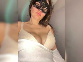 Two_milfs webcam bongacams model stream image