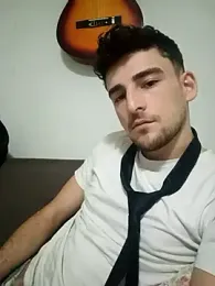 Yasinyasin7 webcam stripchat model stream image