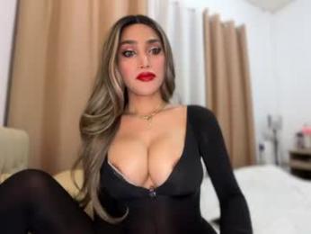 sierra_cox webcam model stream image
