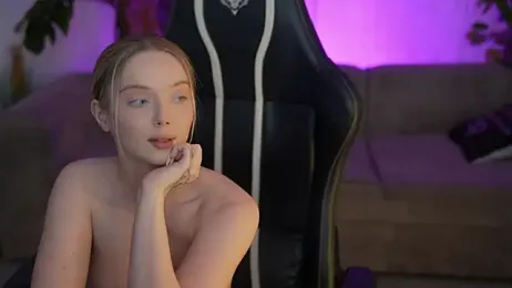 Cassy-Celestial_ webcam model stream image