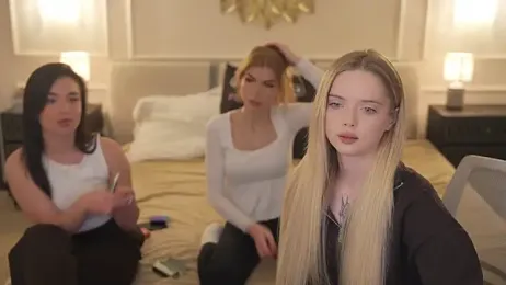 Cassy-Celestial_ webcam model stream image