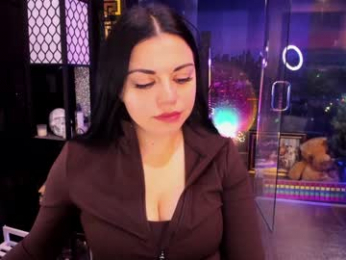 alma_pearl webcam model stream image