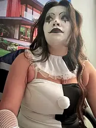 LIZ-06_ webcam model stream image