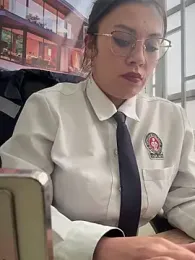 LIZ-06_ webcam model stream image