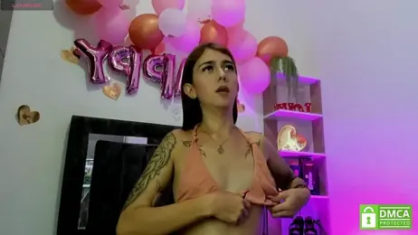 Nicol_TransGirl webcam model stream image